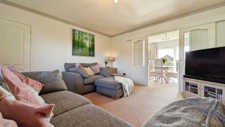 4 bedroom Detached house for sale in Mayfield Avenue, Oldham, OL4