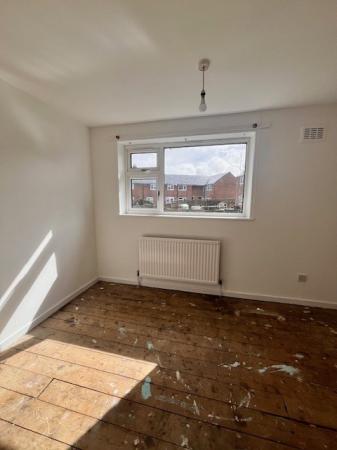 2 bedroom Semi-detached house for sale in Wildmoor Avenue, Holts, Oldham, OL4