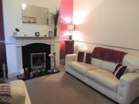 2 bedroom Terraced House to let in Clayton Street, Dukinfield, SK16