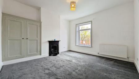 2 bedroom Terraced House to let in Crossley Street, Shaw, OL2