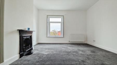2 bedroom Terraced House to let in Crossley Street, Shaw, OL2