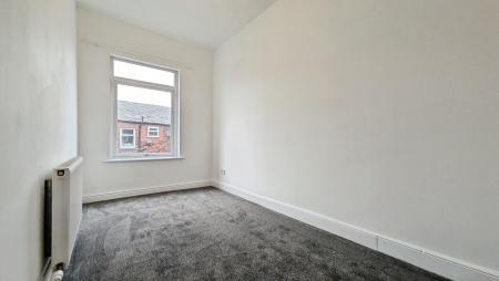 2 bedroom Terraced House to let in Crossley Street, Shaw, OL2