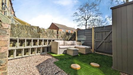 2 bedroom Terraced House for sale in Union Street, Oldham, OL4