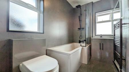 3 bedroom Semi-detached house for sale in Heywood Lane, Oldham, OL4