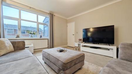 3 bedroom Semi-detached house for sale in Hollymount Drive, Oldham, OL4