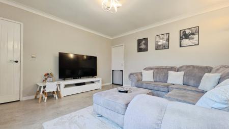 3 bedroom Semi-detached house for sale in Hollymount Drive, Oldham, OL4