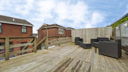 3 bedroom Semi-detached house for sale in Hollymount Drive, Oldham, OL4