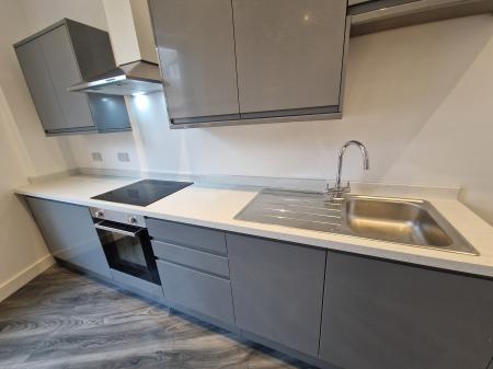 1 bedroom Flat to let in Parliament square, Oldham Centre, Oldham, OL1