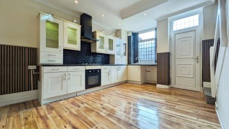3 bedroom Terraced House for sale in Osmond Street, Oldham, OL4
