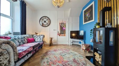 3 bedroom Terraced House for sale in Co operative Street, Oldham, OL4
