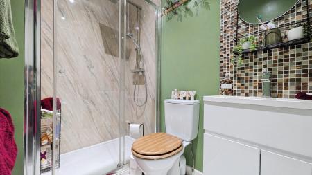 3 bedroom Terraced House for sale in Co operative Street, Oldham, OL4