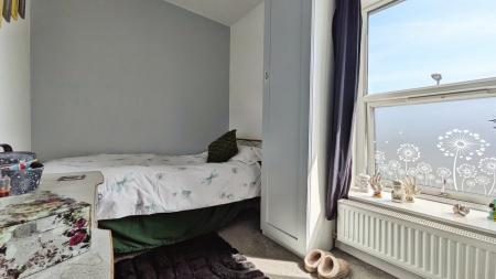 3 bedroom Terraced House for sale in Co operative Street, Oldham, OL4