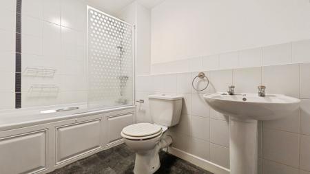 2 bedroom Flat to let in Acorn Mill, Mellor Street, Lees, Oldham, OL4