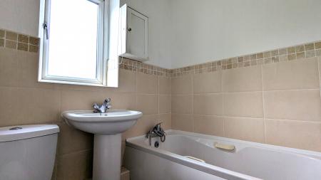 1 bedroom Terraced House to let in Stephenson Street, Watersheddings, Oldham, OL4