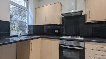 3 bedroom Terraced House to let in Stamford Road, Mossley, Mossley, OL5