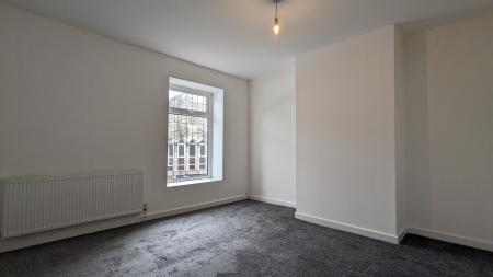 3 bedroom Terraced House to let in Stamford Road, Mossley, Mossley, OL5