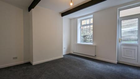 3 bedroom Terraced House to let in Stamford Road, Mossley, Mossley, OL5