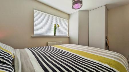 2 bedroom Semi-detached house for sale in Woodside Close, Oldham, OL4