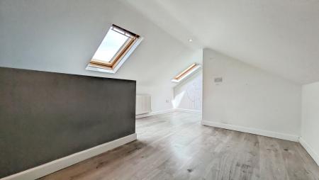 3 bedroom Terraced House for sale in Chapel Street, Dukinfield, SK16