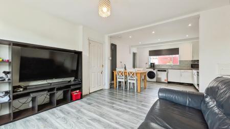 3 bedroom Terraced House for sale in Chapel Street, Dukinfield, SK16