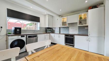 3 bedroom Terraced House for sale in Chapel Street, Dukinfield, SK16