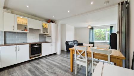 3 bedroom Terraced House for sale in Chapel Street, Dukinfield, SK16