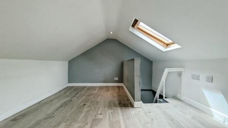 3 bedroom Terraced House for sale in Chapel Street, Dukinfield, SK16
