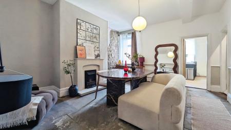 2 bedroom End of terrace house for sale in West Street, Oldham, OL4