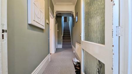 2 bedroom End of terrace house for sale in West Street, Oldham, OL4