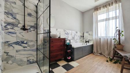 2 bedroom End of terrace house for sale in West Street, Oldham, OL4