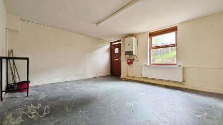 3 bedroom Terraced House for sale in Delph New Road, Oldham, OL3