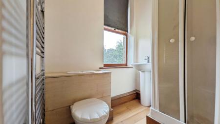 3 bedroom Terraced House for sale in Delph New Road, Oldham, OL3