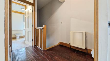 3 bedroom Terraced House for sale in Delph New Road, Oldham, OL3