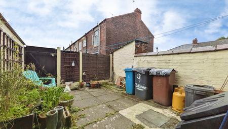 2 bedroom Terraced House for sale in Darwin Street, Oldham, OL4