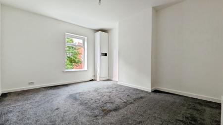 2 bedroom Terraced House for sale in Zealand Street, Watersheddings, Oldham, OL4