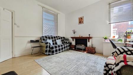 2 bedroom Terraced House for sale in Oak Street, Shaw, OL2
