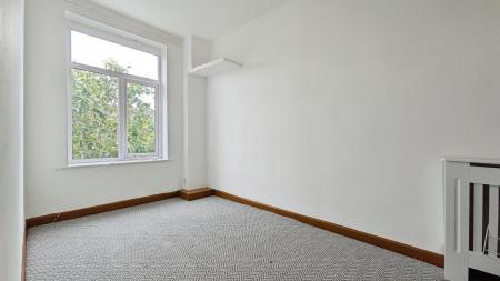 2 bedroom Terraced House to let in Burnley Lane, Chadderton, OL9