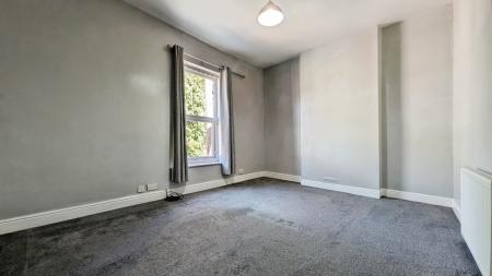 2 bedroom Terraced House for sale in Union St, Lees, Oldham, OL4