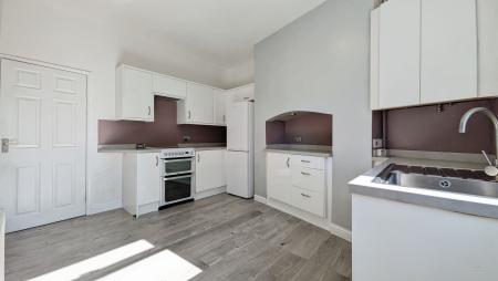 2 bedroom Terraced House for sale in Union St, Lees, Oldham, OL4