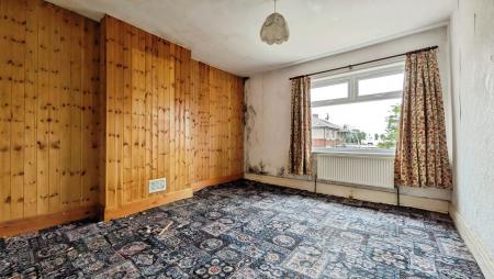 3 bedroom Semi-detached house for sale in Stoneleigh Road, Saddleworth, OL4