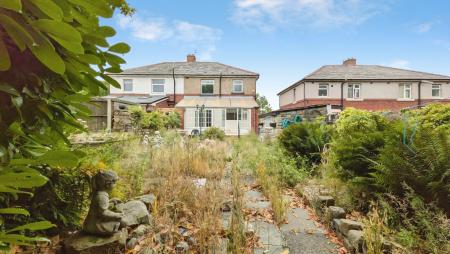 3 bedroom Semi-detached house for sale in Stoneleigh Road, Saddleworth, OL4