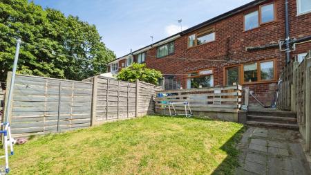 2 bedroom Terraced House for sale in Dunham Street, Lees, Oldham, OL4