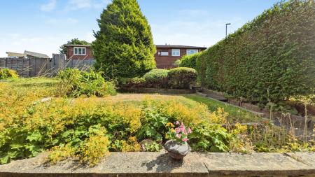 2 bedroom Terraced House for sale in Dunham Street, Lees, Oldham, OL4