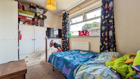 2 bedroom Terraced House for sale in Dunham Street, Lees, Oldham, OL4