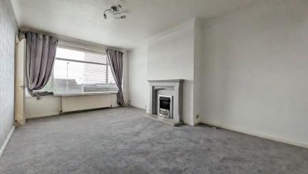 3 bedroom Semi-detached house to let in Denhill Drive, Springhead, Saddleworth, OL4