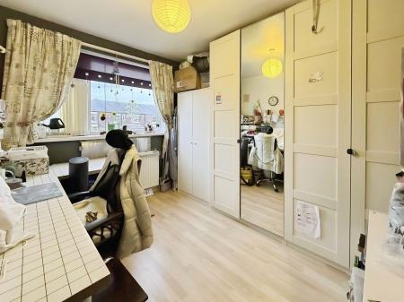3 bedroom Semi-detached house for sale in Spring Close, Lees, Oldham, OL4