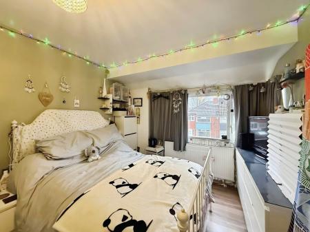 3 bedroom Semi-detached house for sale in Spring Close, Lees, Oldham, OL4