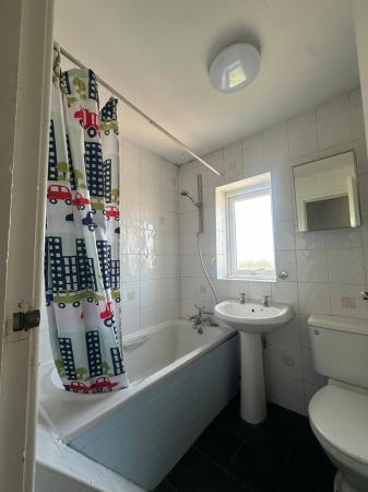 2 bedroom Terraced House to let in Stamford Road, Lees, Oldham, OL4