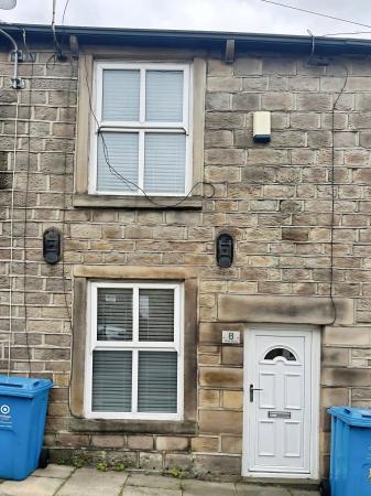2 bedroom Terraced House to let in Cross Street, Lees, Oldham, OL4