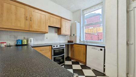 2 bedroom Terraced House for sale in Beresford Street, Greenacres, Oldham, OL4